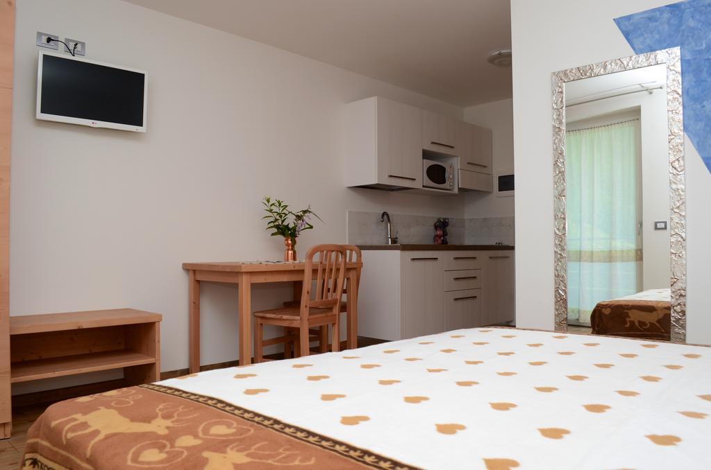 Bed and Breakfast Baita Scaia Cogolo Exterior foto