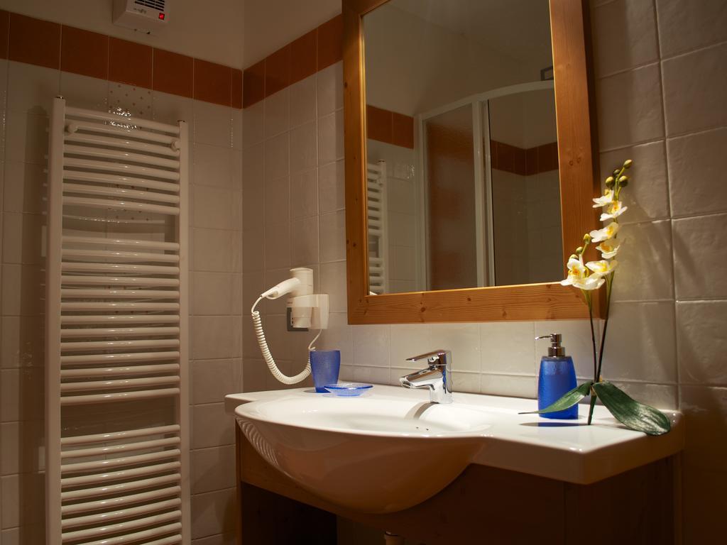 Bed and Breakfast Baita Scaia Cogolo Zimmer foto